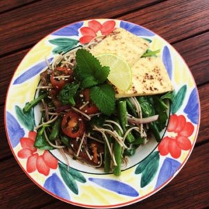 Green bean and Tomato Soba noodle Salad