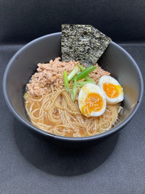 Simple Pork Ramen - Hakubaku - The Kokumotsu Company