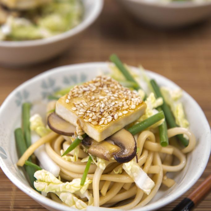 4.Crisp_Salad_with_Mushrooms_Tofu_and_Soba_Noodles