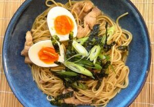 Garlicky Chicken Ramen Small